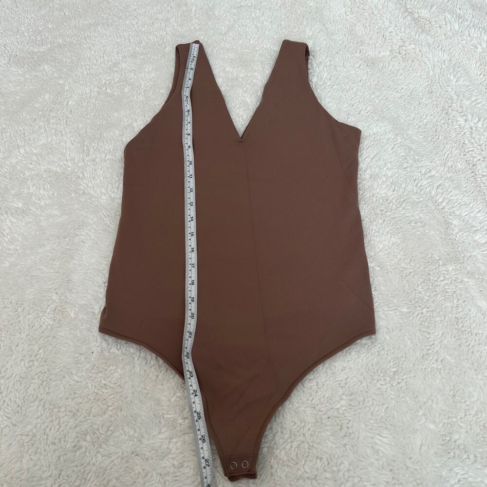Abercrombie Fitch Soft A&F Sleeveless V Neck Bodysuit Taupe M Basics Minimalist - Picture 3 of 4